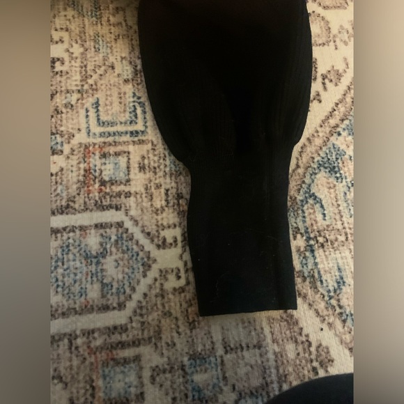 Black bell sleeved mockneck sweater from Banana Republic - Picture 2 of 4
